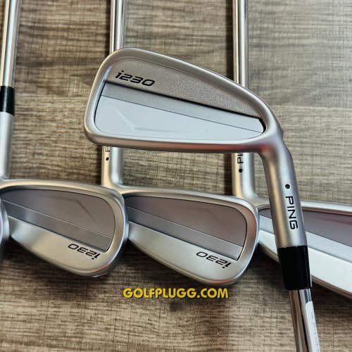 Mint- Ping i230 Iron Set 4-PW / Dynamic Gold Steel, Extra Stiff Flex (473)