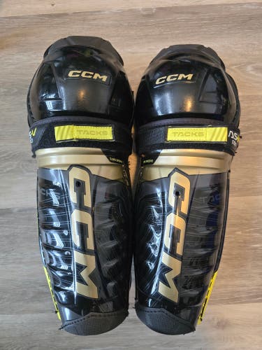 Junior CCM ASV Pro 12" Shin Pads (Like New!)