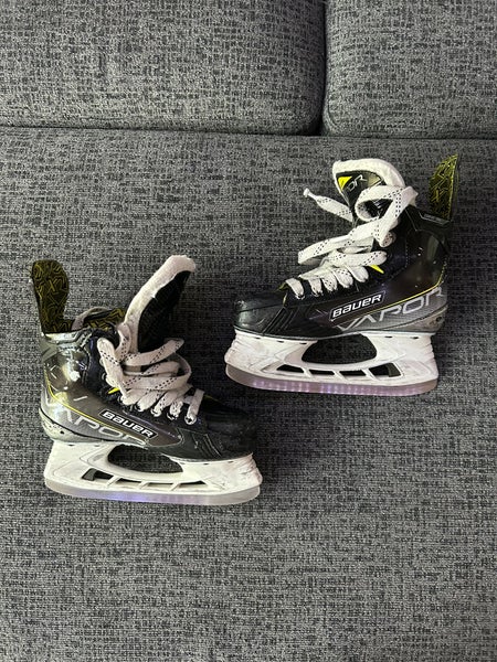 Used Youth Bauer Vapor 3X Hockey Skates