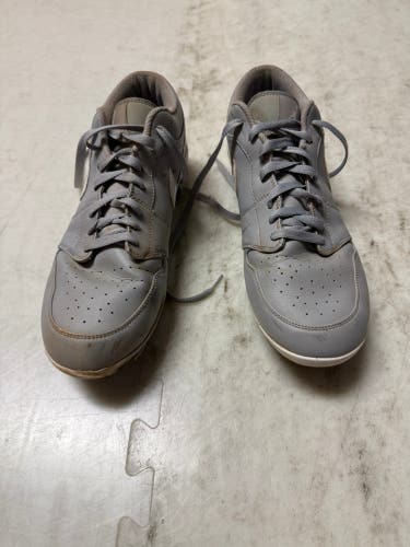 Adult Size 13.0 Air Jordan Cleats (Used)