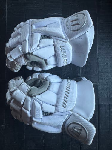 Warrior Burn XP Lacrosse Gloves Medium (Used)