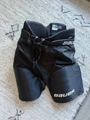 Senior XL Bauer Vapor Volt Hockey Pants (Used)