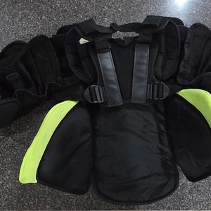 Large/Extra Large Warrior RITUAL X4 E Goalie Chest Protector (Used)
