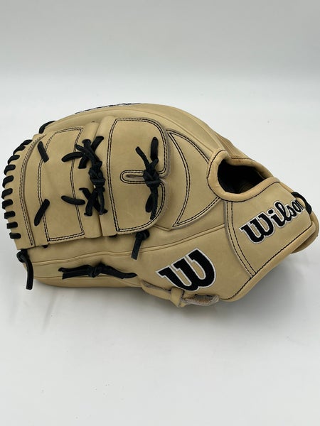 Wilson a2000 B2 12” pitchers infield baseball glove