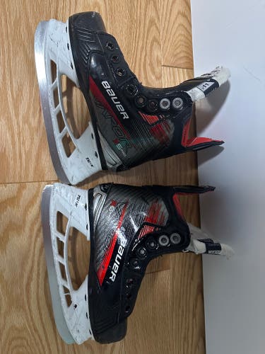 Bauer Vapor 5x pro Hockey Skates Regular Width 11 (Used)