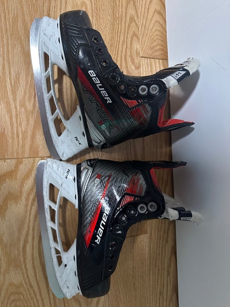 Bauer Vapor 5x pro Hockey Skates Regular Width 11 (Used)