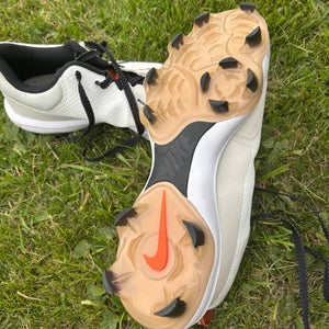 Nike baseball molded cleats