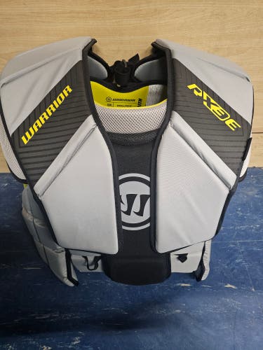 Small 2023 Warrior Ritual X3E Goalie Chest Protector (New)