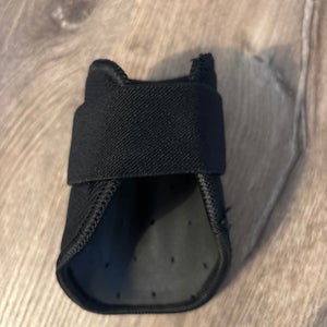 Black Junior EvoShield Elbow Guard Elbow Protection (New)