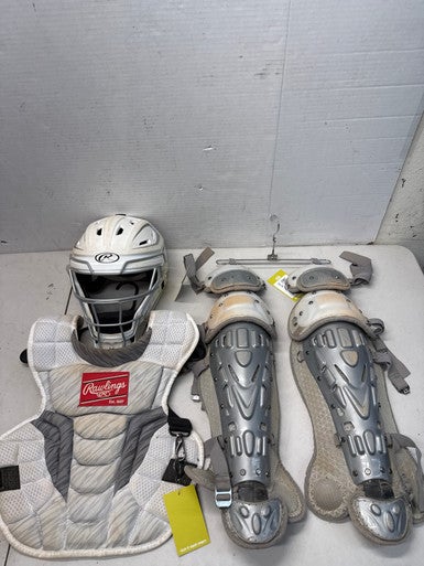 Used Rawlings CPV2NY-W/SIL Catchers Chest Protector White And Silver Youth 11835-S000196936