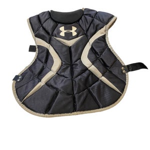 Used Under Armour UACP2-SRVS Catchers Chest Protector Black Intermed 11706-S000358967