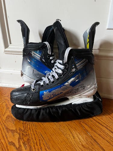 2024 Bauer Vapor Hyperlite 2 Hockey Skates Regular Width Pro Stock 7 (Used)