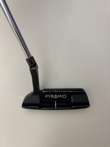 Pyramid Aztec Series AZ-1 Blade Putter Right Hand 34”