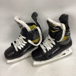 Used Bauer SUPREME 3S PRO Junior Hockey Skate Junior 04 11851-S000035298