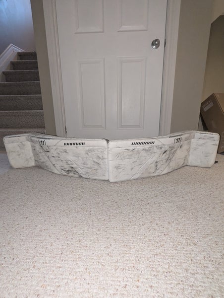 2020 30" Warrior Ritual G6 E+ Goalie Leg Pads (Used)