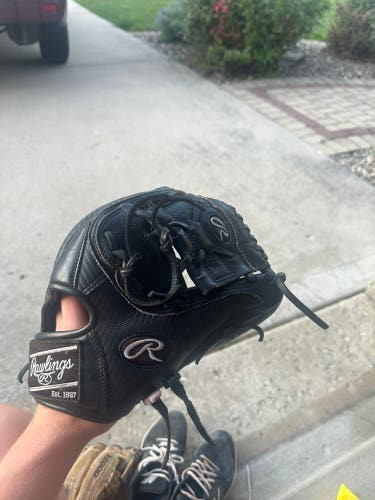 Rawlings RH Baseball Glove 11.75" (Used)