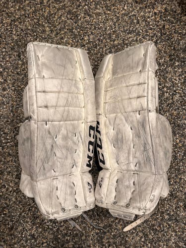 26+1" CCM Goalie Leg Pads (Used)