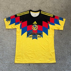 Club America Soccer Jersey | Size men’s 2XL