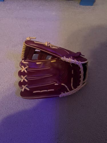 Rawlings left Baseball Glove