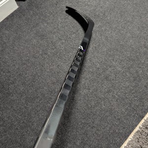 Used Senior PRO VF (variable kick) RH Stick, P92T 70 Flex
