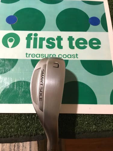 Cleveland Smart Sole 3.0 42* Chipper Steel Shaft (34)