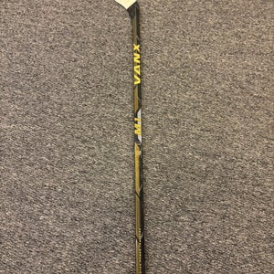 Junior  Left Hand Hockey Stick PP28 Pro Stock (Used)