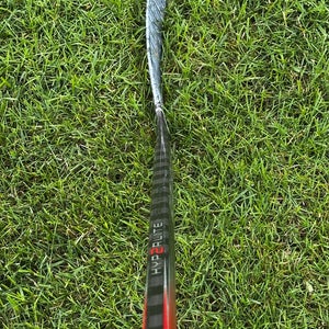 Senior Bauer Vapor Hyperlite 2 Left Hand Hockey Stick Pro Stock (Used)