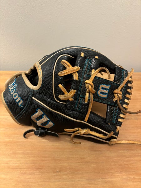 Wilson A2000 Baseball Glove 11.5" (Used)
