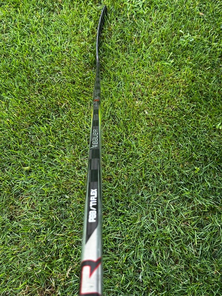 Senior Bauer Vapor Hyperlite 2 Left Hand Hockey Stick P88  (New)
