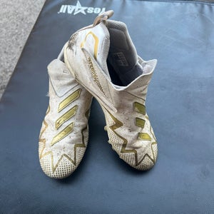 Adidas Freaks Size M 6.0 (W 7.0) Cleats