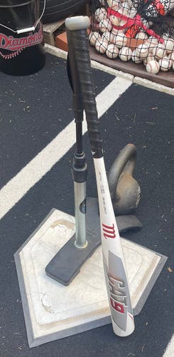2022 Marucci CAT9 Alloy BBCOR Certified Bat (-3) 30 oz 33" (Used)
