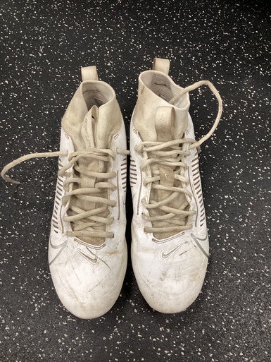 Under Armour (Used) Size M 10.0 (W 11.0) Adult