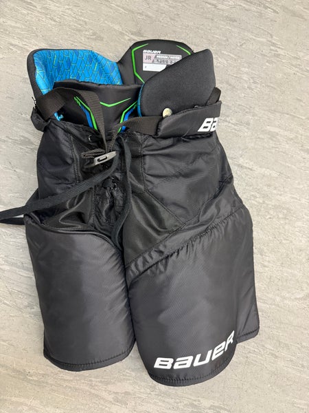 Medium Junior Bauer X Hockey Pants (New)