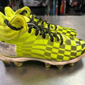 Used Under Armour Jr FB Cleats Yellow Junior 02 11868-S000064280