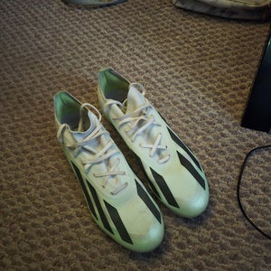 White Men's Size M 9.5 (W 10.5) Adidas Cleats (Used)