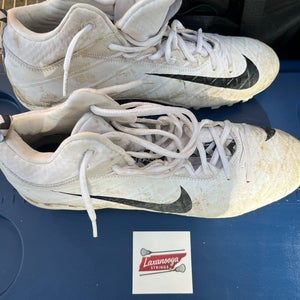 Men's Adult Size M 12.0 (W 13.0) Nike Field General Cleats (Used)
