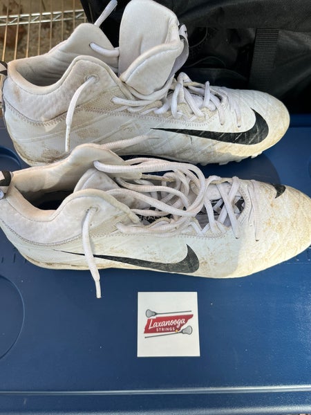 Men's Adult Size M 12.0 (W 13.0) Nike Field General Cleats (Used)