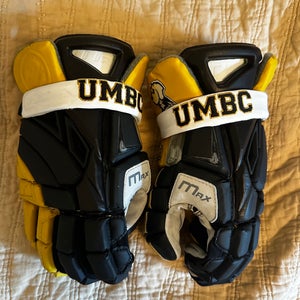 UMBC Maverik Max Gloves 13”