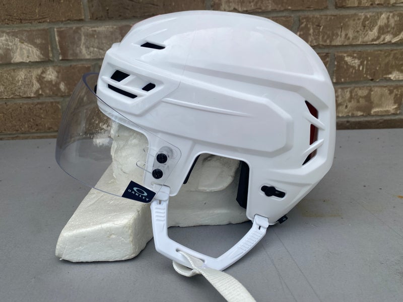CCM TACKS 710 Pro Stock Hockey Helmet Visor Combo Large KRAKEN White 57541