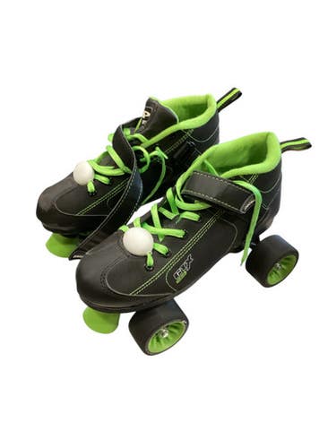 Used Pacer GTX 500 Senior Roller Quad Skates Black Senior 7 11884-S000049439