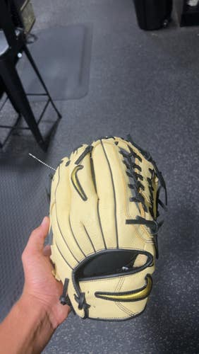 Used Nike ALPHA EDGE BB/SB Glove RH Throw Tan 12" 11825-S000033706