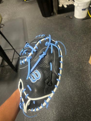 Used Wilson A950 BB/SB Catchers RH Throw Black 34" 11825-S000033703