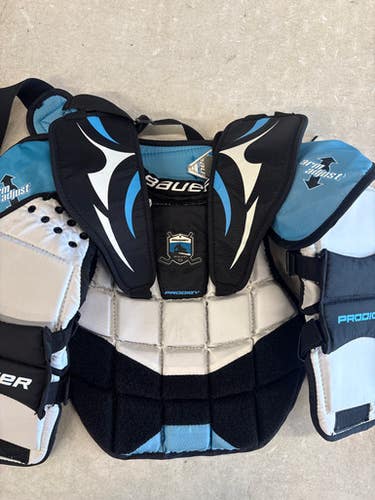 Used Bauer PRODIGY Youth Body Armor SM 11858-S000077589