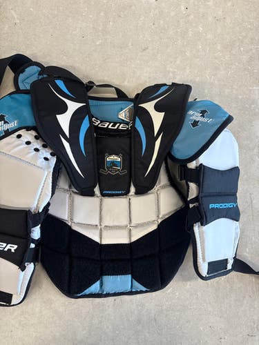 Used Bauer PRODIGY Youth Body Armor SM 11858-S000077588