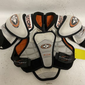 Used Easton SYNERGY 300 Junior Shoulder Pads SM 11855-S000188507