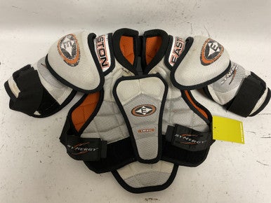 Used Easton SYNERGY 300 Junior Shoulder Pads SM 11855-S000188507