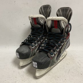 Used Bauer VAPOR X100 Intermediate Hockey Skate Intermediate 5.5 11855-S000188609