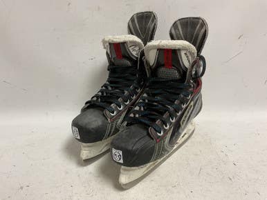 Used Bauer VAPOR X100 Intermediate Hockey Skate Intermediate 5.5 11855-S000188609
