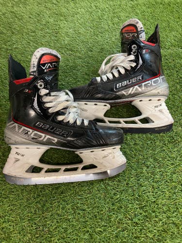 Senior Bauer Vapor 3X Hockey Skates Size 6.5 (Used)