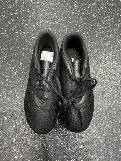 Used Adidas Soccer Cleats Black Junior 02.5 11849-S000030017